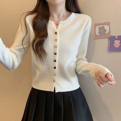 Retro Unique Small V-neck Knitted Cardigan Women's Slimming and Stylish Versatile Sweater Jacket